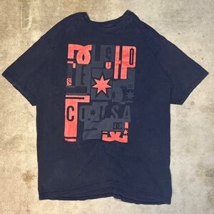 DC Shoes Men's Black and Navy T-shirt